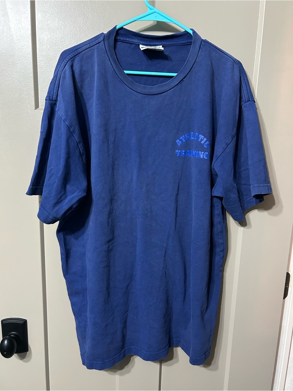 The Aussie T CompanyClassic Navy Short-Sleeve Crewneck Tee heavy weight 💯 cotton